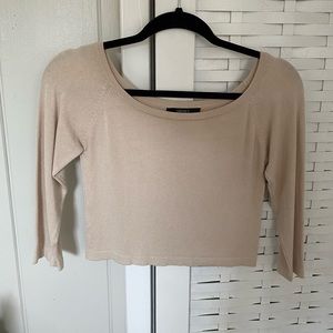 tan 3/4 sleeve crop top